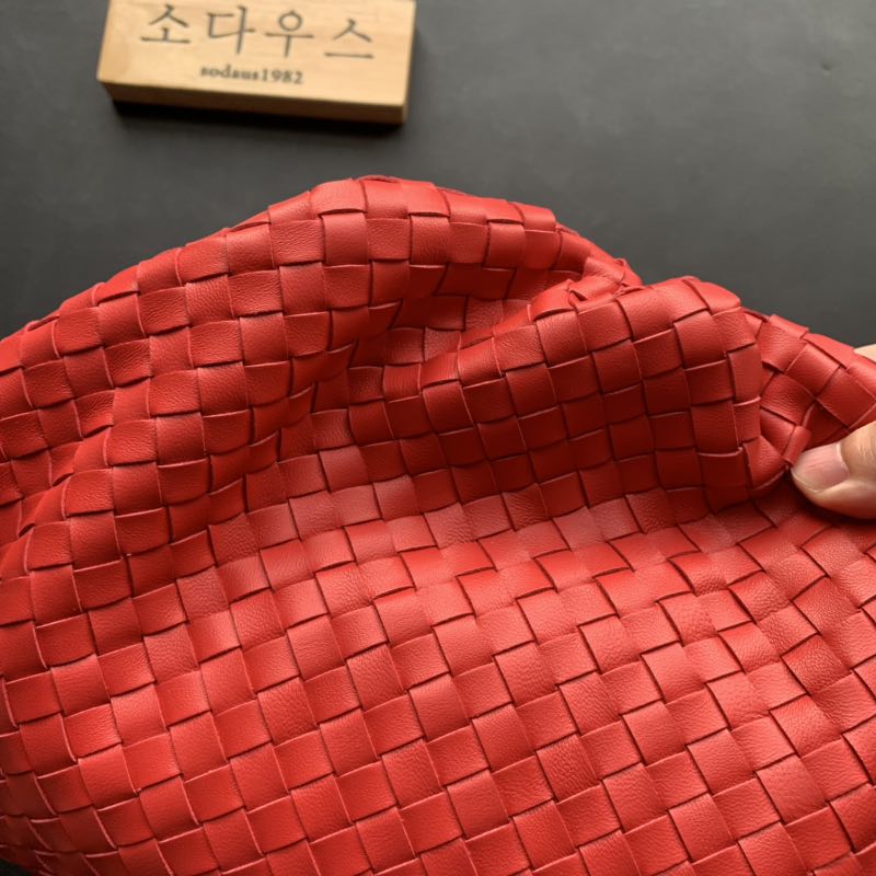 보테가 베네타 만두백 라지