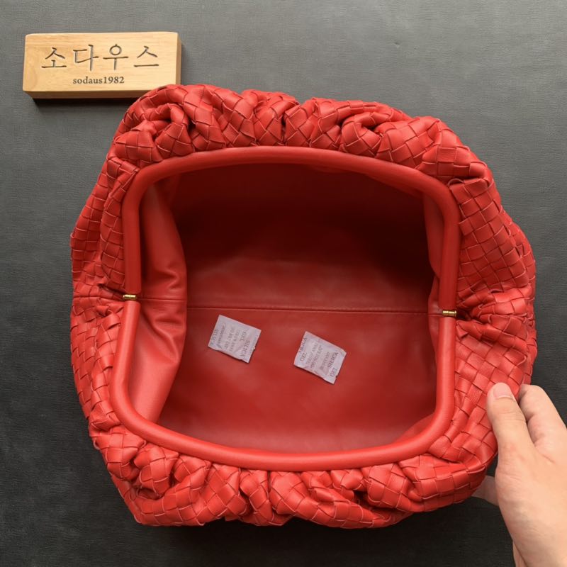 보테가 베네타 만두백 라지