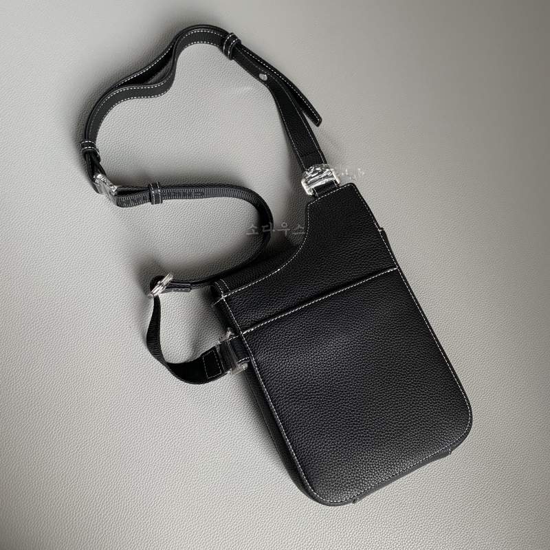 디올 크로스백 신상_21*16*5cm