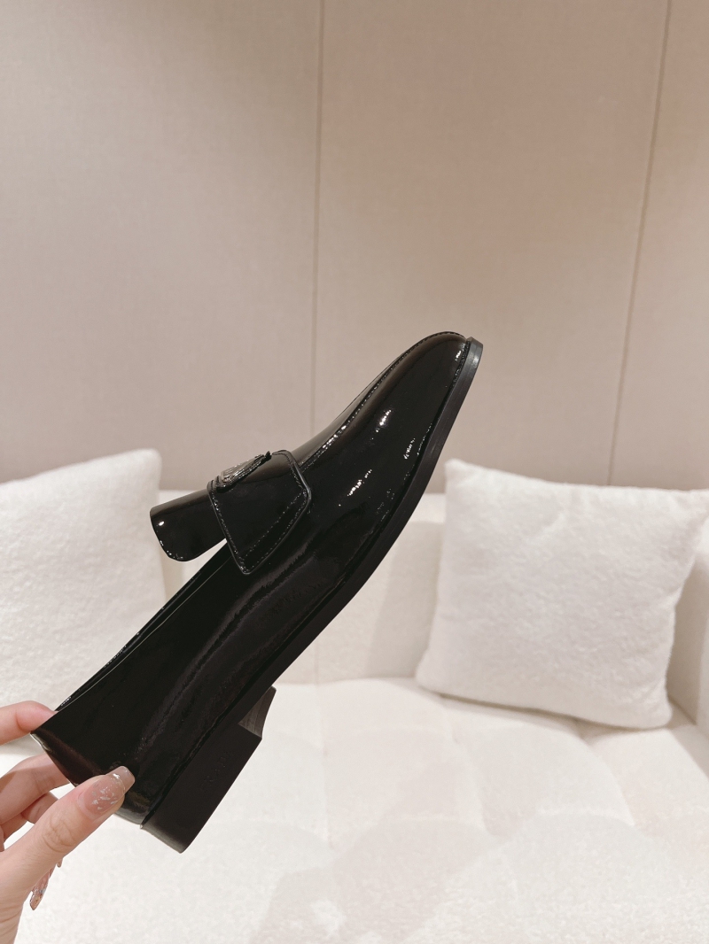 프라다 구두