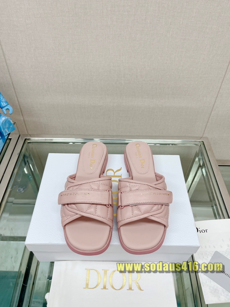 디올 슬리퍼