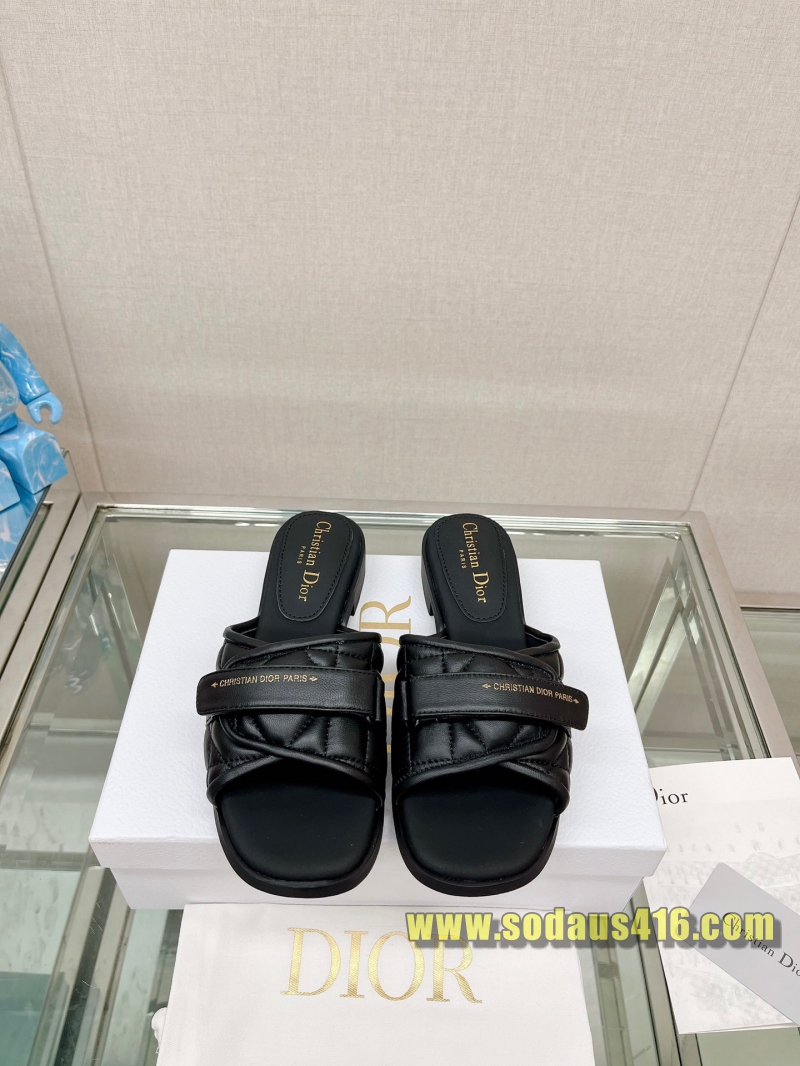 디올 슬리퍼