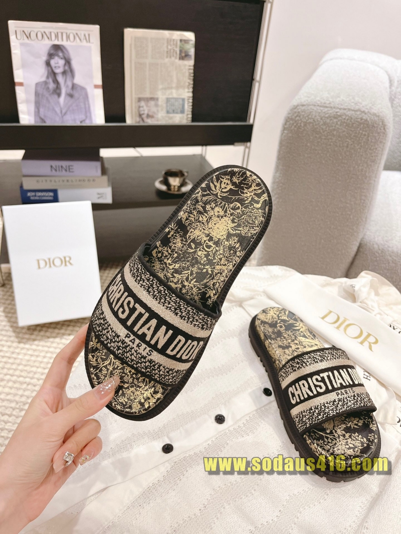 디올 슬리퍼