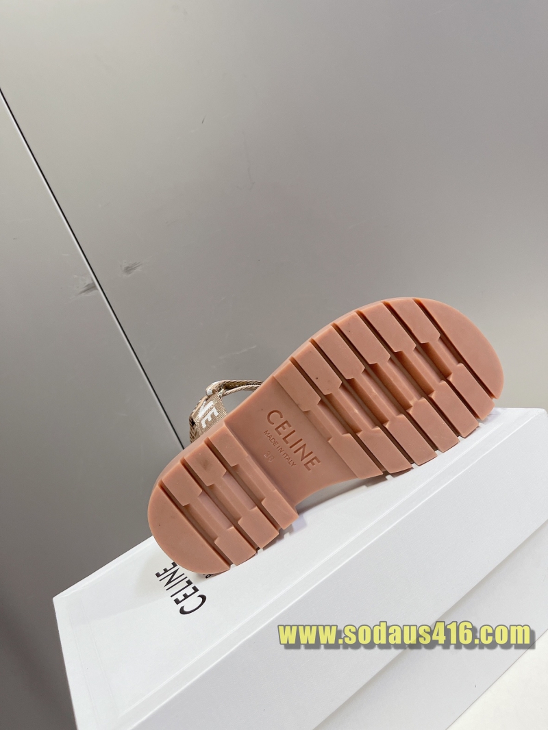 셀린느 샌들
