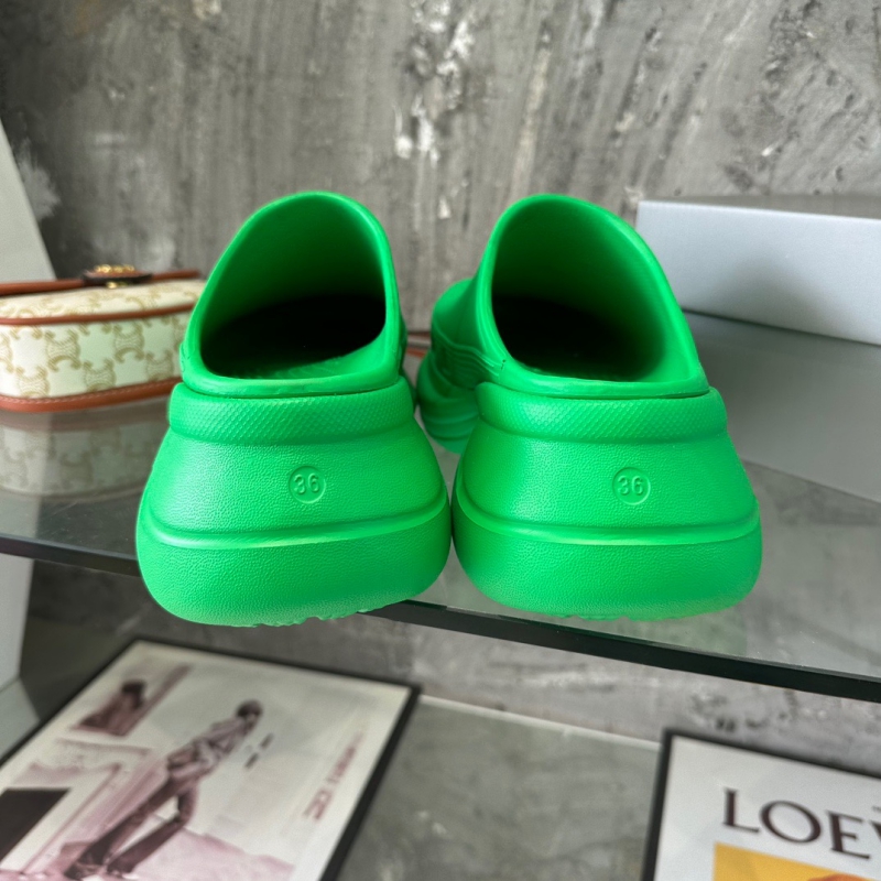 발렌시아가 슬리퍼