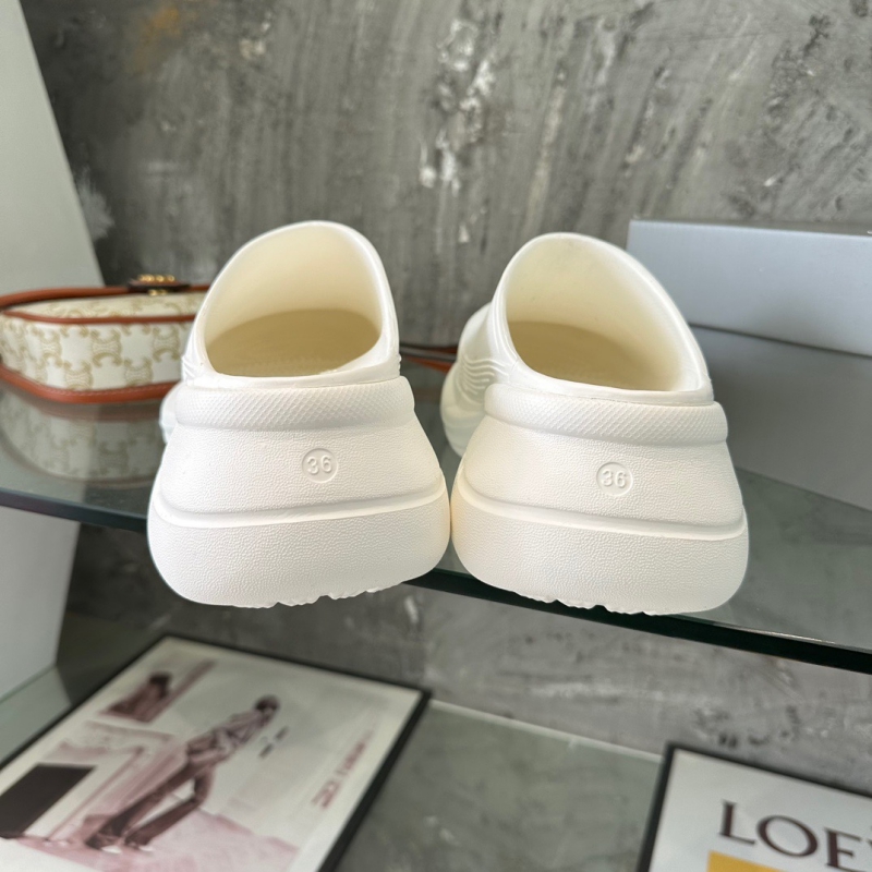 발렌시아가 슬리퍼