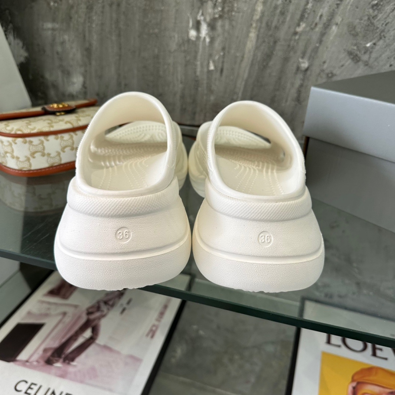 발렌시아가 슬리퍼