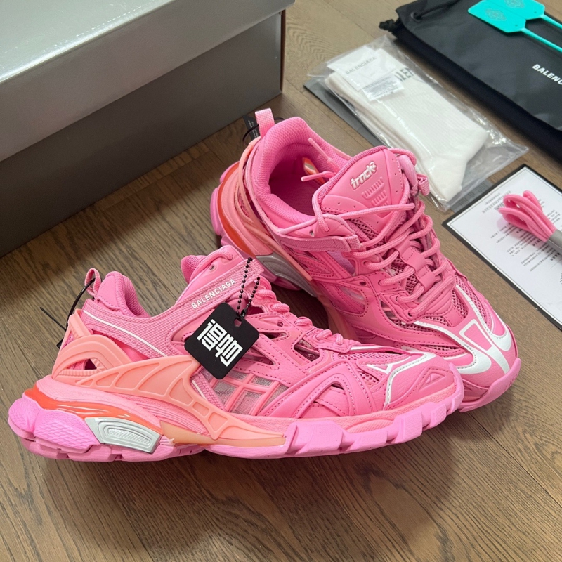 발렌시아가 스니커즈