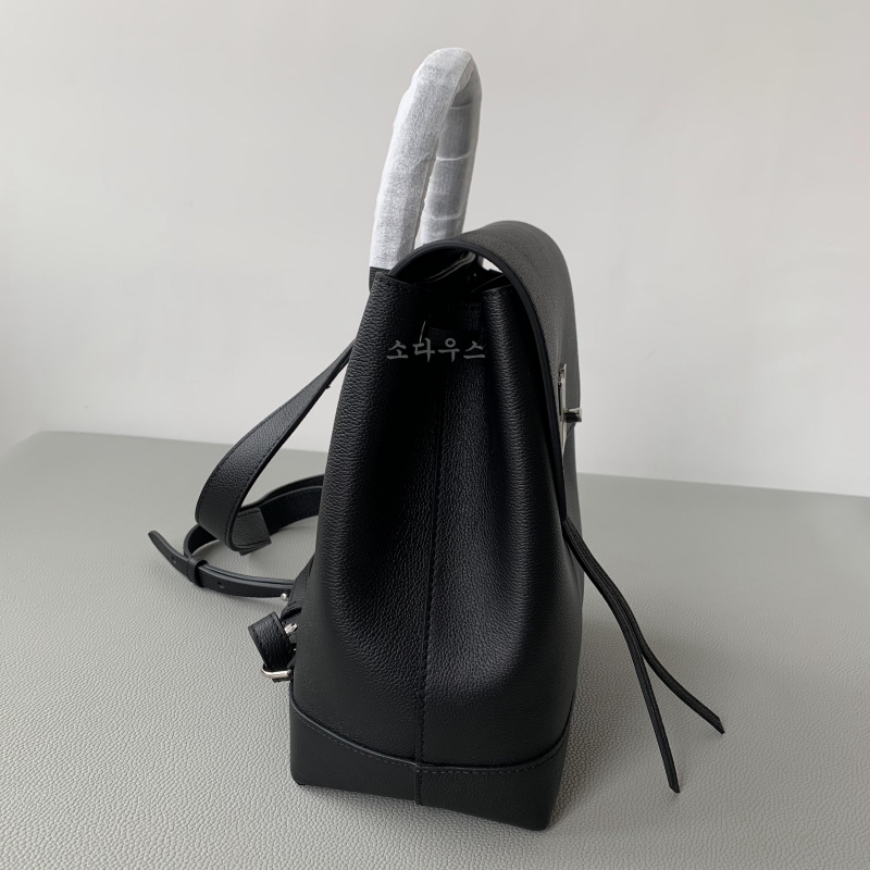 루이비통 락미 백팩