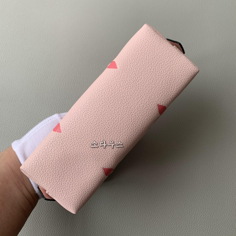루이비통 바이더 풀 코스메틱 파우치 m80502