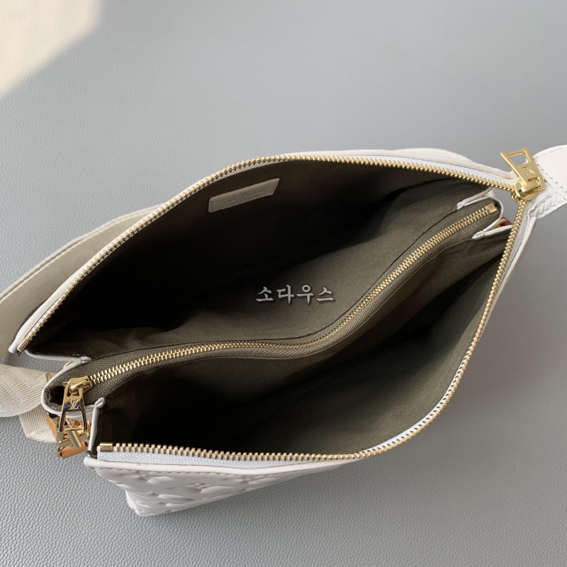 루이비통 쿠상 숄더백 pm m57790